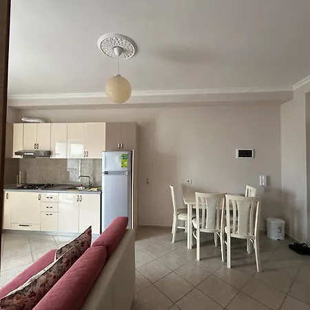 Apartament Shkembi Kavajes *