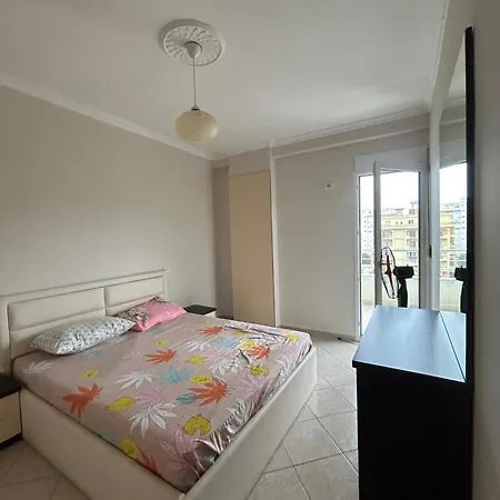 Apartament Shkembi Kavajes
