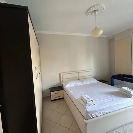 Apartament Shkembi Kavajes Appartamento *